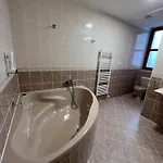 Yura -bazén A Sauna Zdarma 3* Čeladná