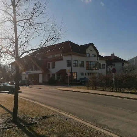 Yura Bazen A Sauny Zdarma 3* Čeladná