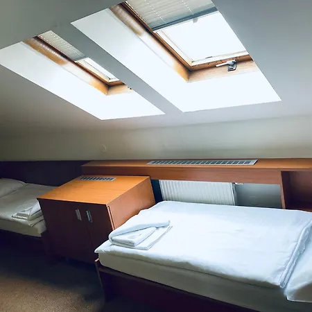 Hotel Yura Bazen A Sauny Zdarma Čeladná
